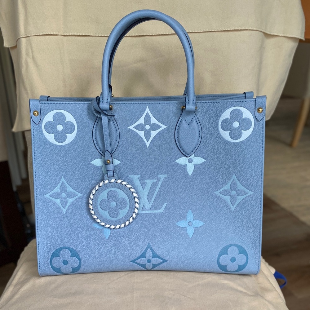 Louis Vuitton By the Pool OnTheGo MM Summer Blue